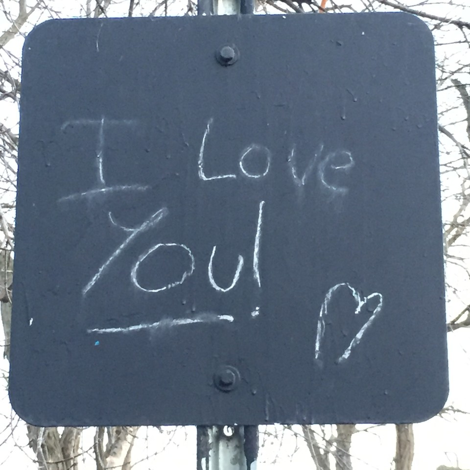 I love you sign